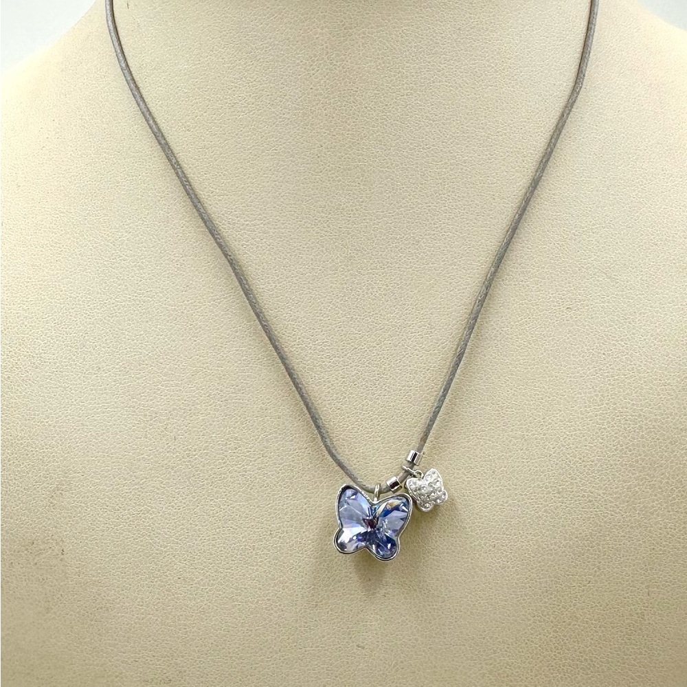 Swarovski Crystal Necklace Mini Provence Lavender Butterfly Necklace NWOT - Picture 2 of 10